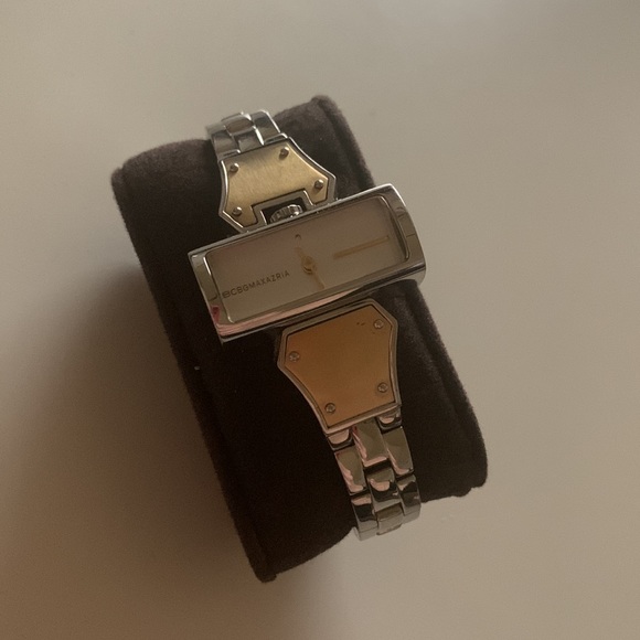 BCBGMAXAZRIA Women's BG8202 Visionaire Watch - Picture 2 of 3